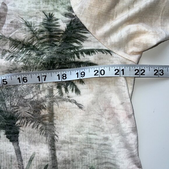 Christopher & Banks Womens XL Palm Tree Print T-Shirt Green & Cream - Picture 7 of 7
